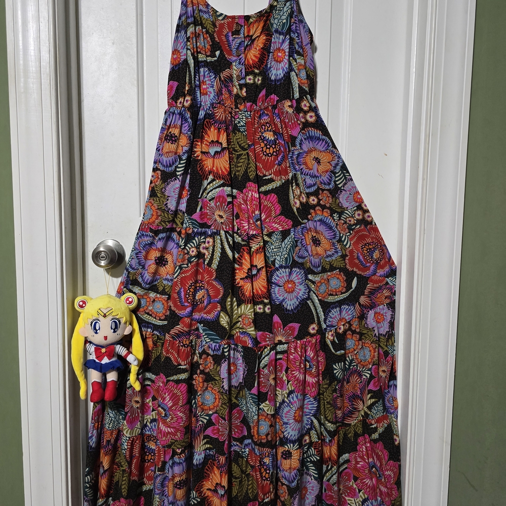 Floral Maxi Dress with Multicolor Design